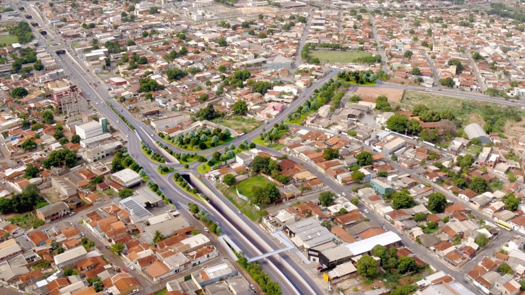 Avenida Miguel Sutil e Projeção de trincheira próxima ao Jardim Leblon - Foto por: Reprodução.